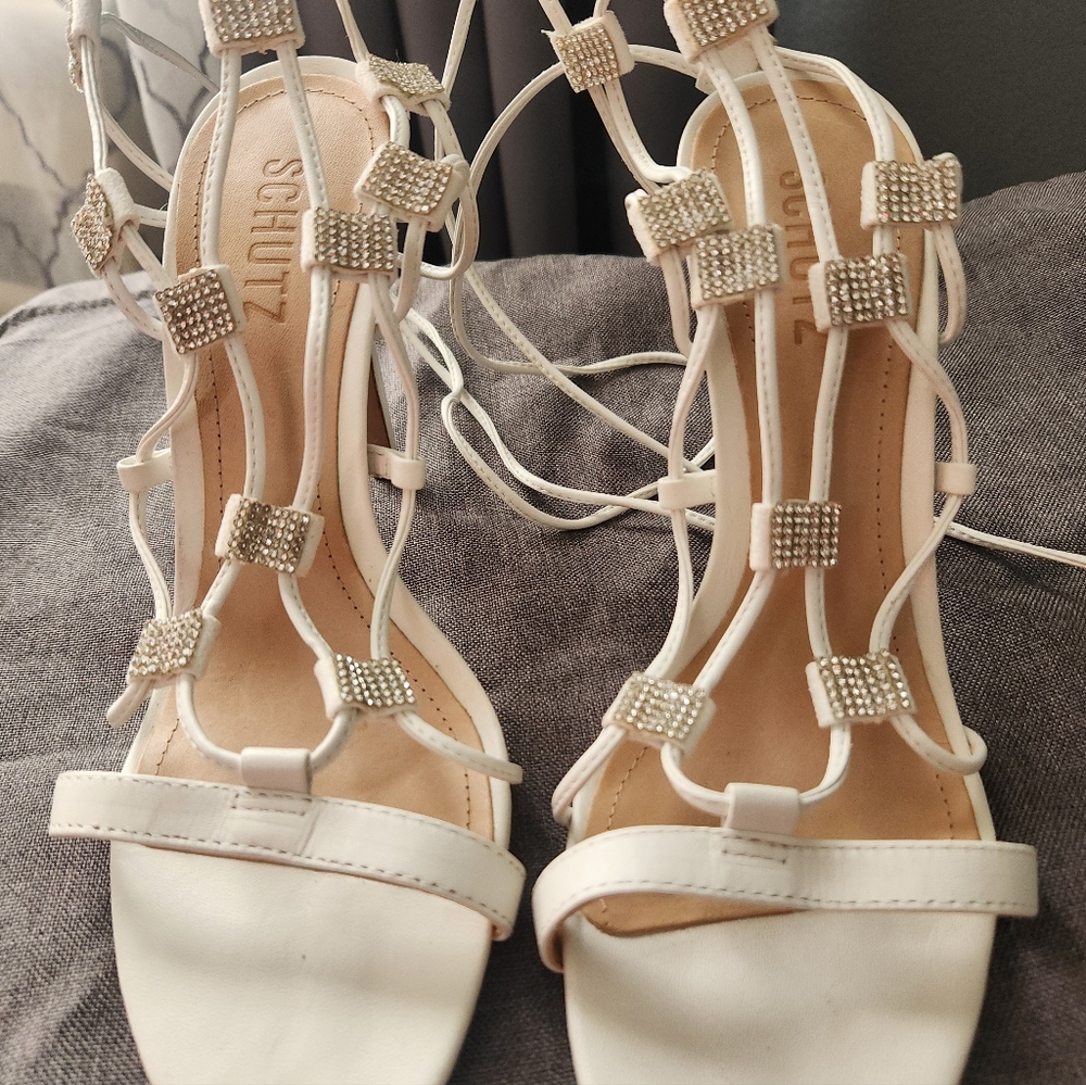 Schultz Heels - image 8